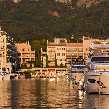Villa Sandy Apartments Tivat Exterior foto