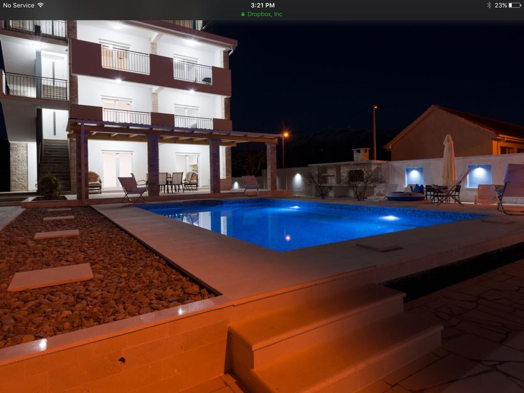 Villa Sandy Apartments Tivat Exterior foto